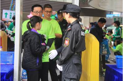 長沙紅光保安服務有限公司,長沙安保服務,長沙安全服務,長沙非武裝押運,勞務派遣服務 長沙紅光保安服務有限公司,長沙安保服務,長沙安全服務,長沙非武裝押運,勞務派遣服務