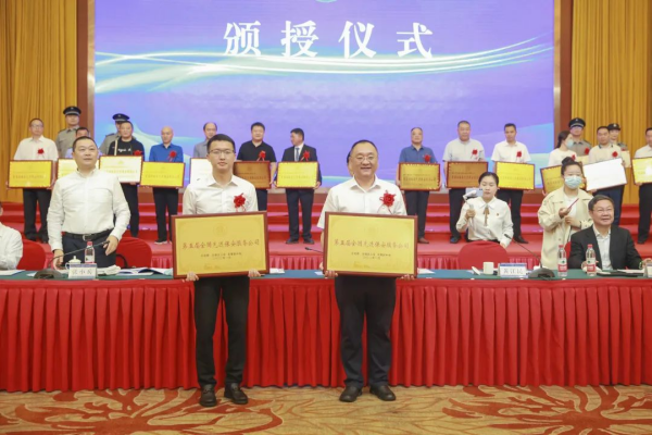長(zhǎng)沙紅光保安服務(wù)有限公司,長(zhǎng)沙安保服務(wù),長(zhǎng)沙安全服務(wù),長(zhǎng)沙非武裝押運(yùn),勞務(wù)派遣服務(wù)