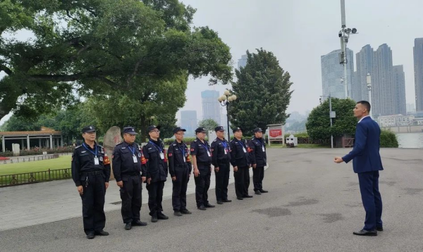 長(zhǎng)沙紅光保安服務(wù)有限公司,長(zhǎng)沙安保服務(wù),長(zhǎng)沙安全服務(wù),長(zhǎng)沙非武裝押運(yùn),勞務(wù)派遣服務(wù) 長(zhǎng)沙紅光保安服務(wù)有限公司,長(zhǎng)沙安保服務(wù),長(zhǎng)沙安全服務(wù),長(zhǎng)沙非武裝押運(yùn),勞務(wù)派遣服務(wù)