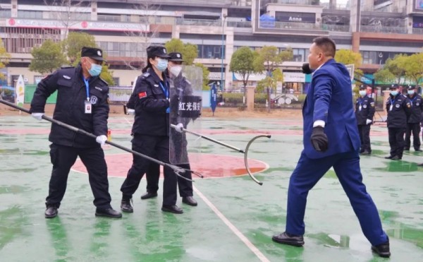 長沙紅光保安服務(wù)有限公司,長沙安保服務(wù),長沙安全服務(wù),長沙非武裝押運(yùn),勞務(wù)派遣服務(wù)
