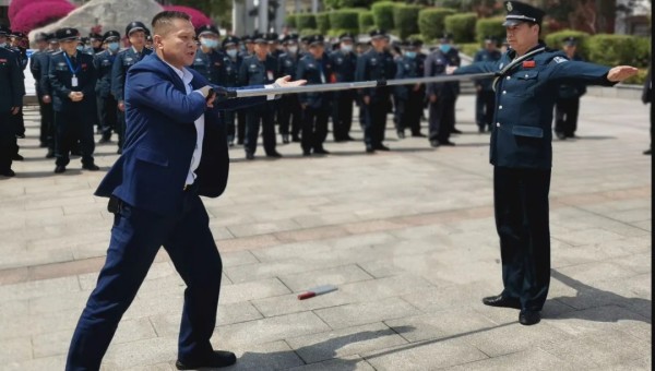 長沙紅光保安服務(wù)有限公司,長沙安保服務(wù),長沙安全服務(wù),長沙非武裝押運(yùn),勞務(wù)派遣服務(wù)