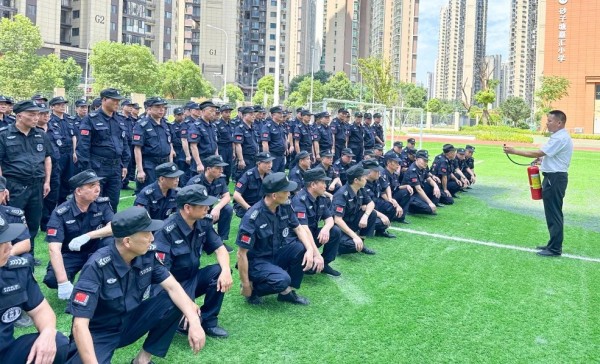 長(zhǎng)沙紅光保安服務(wù)有限公司,長(zhǎng)沙安保服務(wù),長(zhǎng)沙安全服務(wù),長(zhǎng)沙非武裝押運(yùn),勞務(wù)派遣服務(wù) 長(zhǎng)沙紅光保安服務(wù)有限公司,長(zhǎng)沙安保服務(wù),長(zhǎng)沙安全服務(wù),長(zhǎng)沙非武裝押運(yùn),勞務(wù)派遣服務(wù)